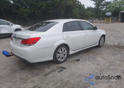 2011 Toyota Avalon z USA, uszkodzony, nr VIN 4T1BK3DB9BU395500
